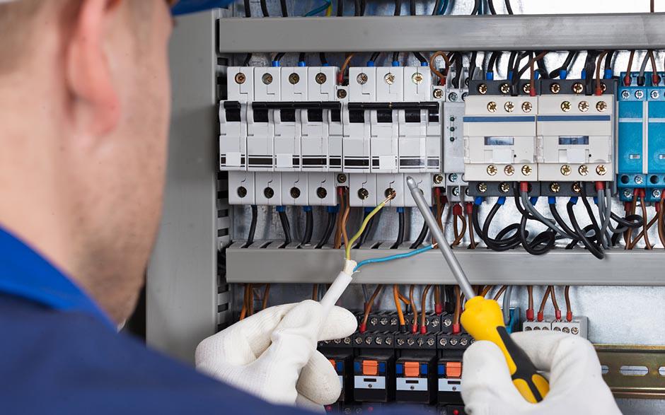 électricien dépannage Versailles