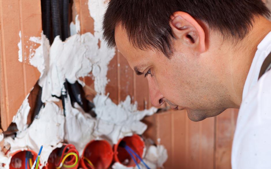 électricien de maintenance Combs-la-Ville